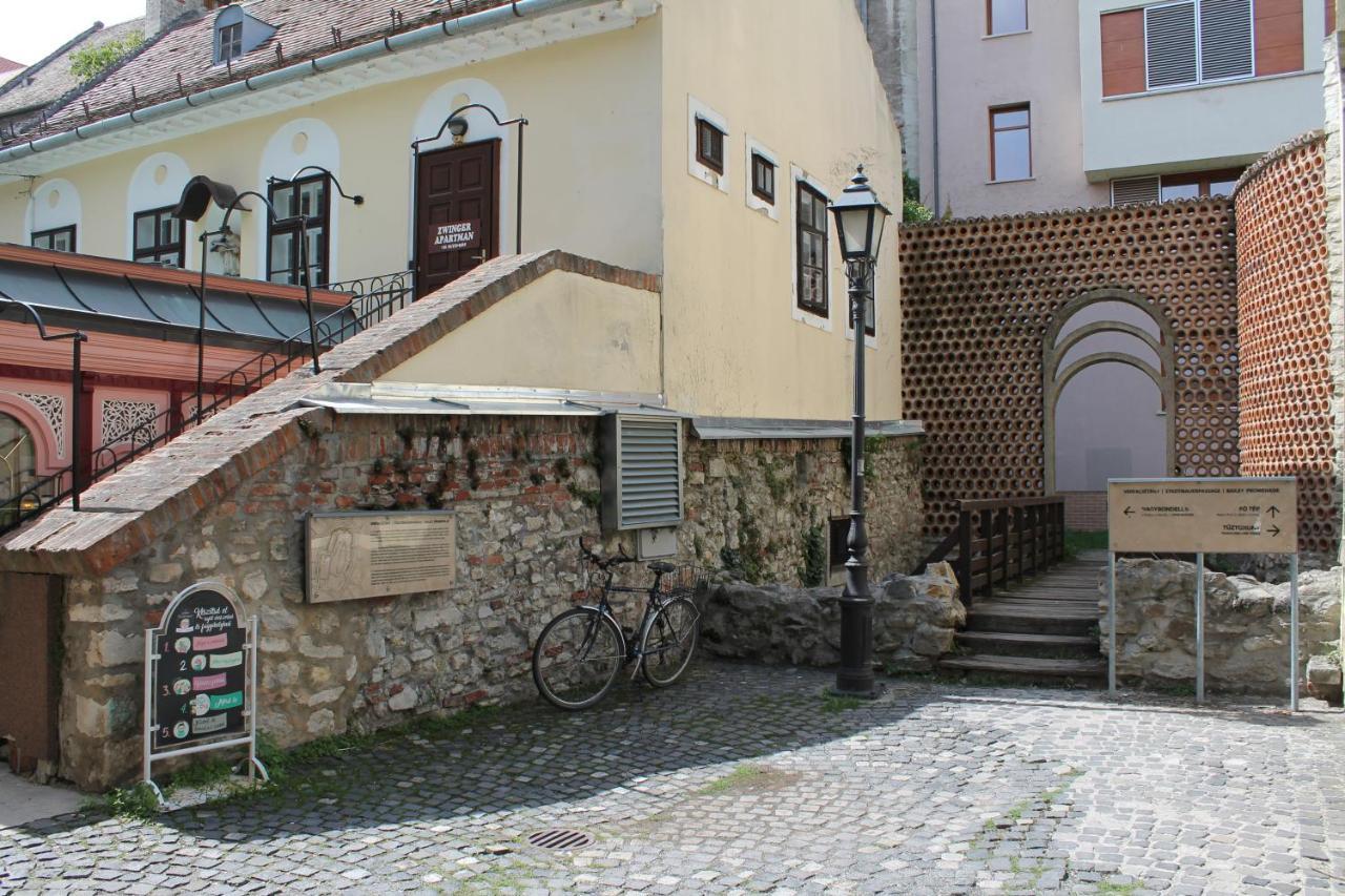 Zwinger Apartman Sopron Exterior foto